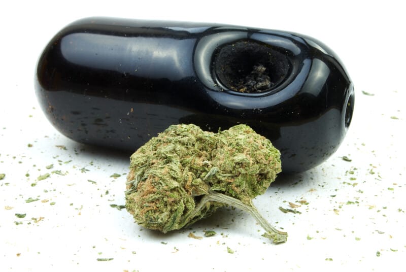 How to Pack Your Cannabis Bowl For Smoking