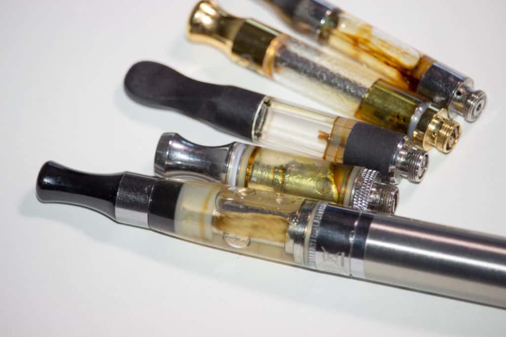 What To Know About THC Vape Juice