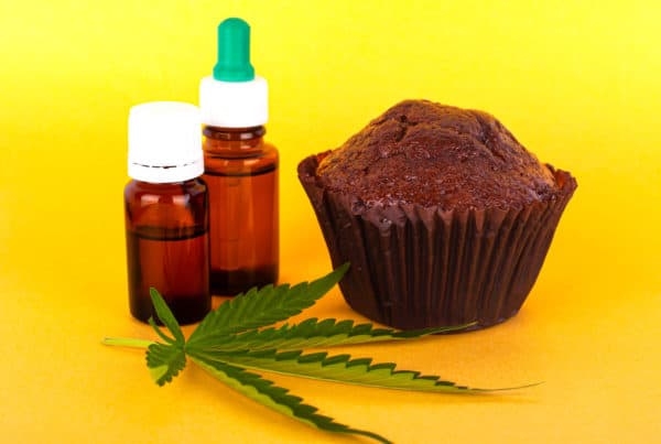 Guide to Becoming a Budtender in Ohio. Weed leaf, brownie and tinctures.