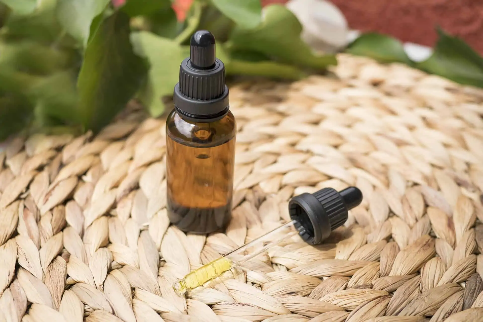 How to Make a Glycerin-Based Cannabis Tincture at Home