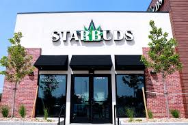 StarBuds Marijuana Dispensary storefront in Colorado.