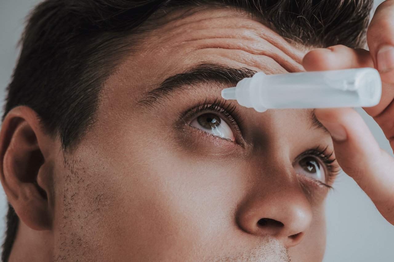 Best Stoner Eye Drops for Smoking Weed